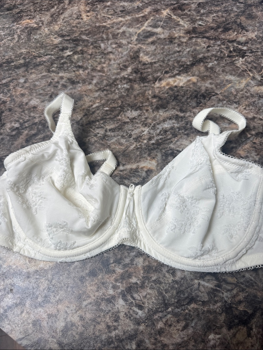 Wqcoal ivory Lace Underwire Bra - 36c Preowned